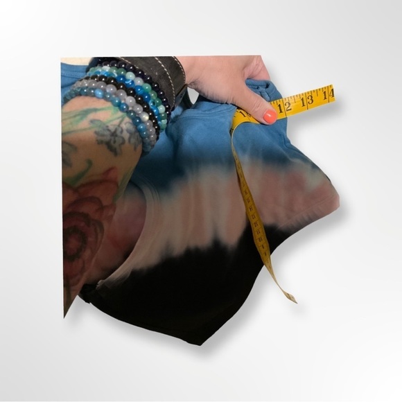 🔥 SALE - NWT Women’s Electric & Rose Tie Dye Sports Bra Top - Size XS - Picture 6 of 9